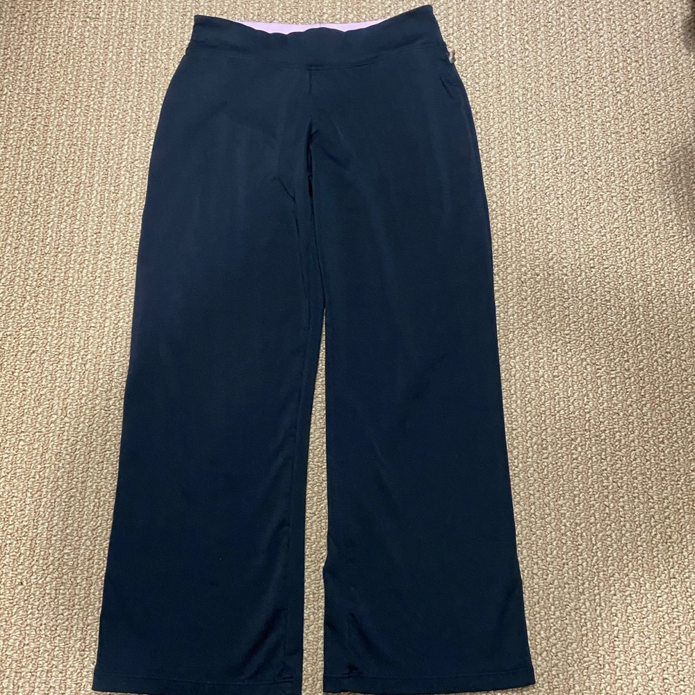 Women's Black Flare Leggings Size Small